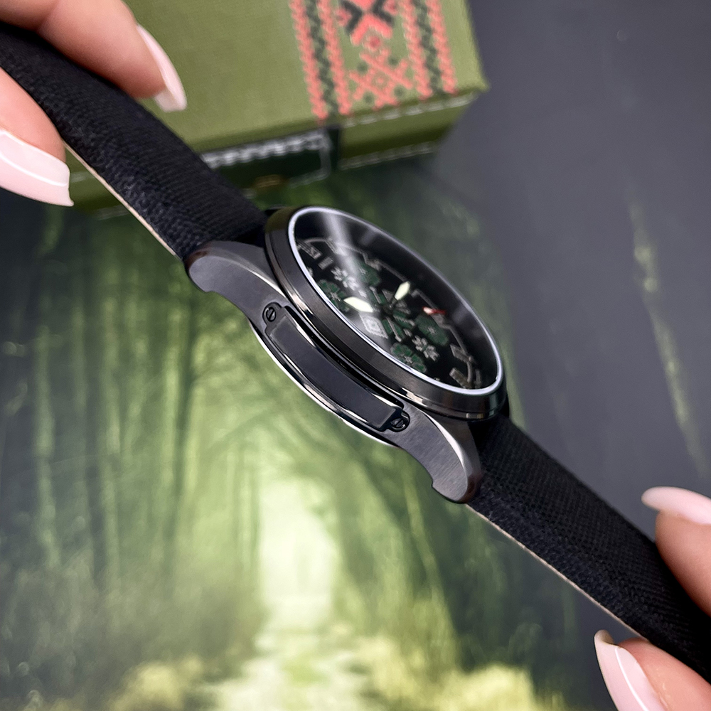 Awarder Embroidery Black-Green Black Battery 10ATM - 6