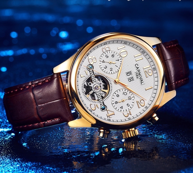 Carnival Swiss Brown - 18