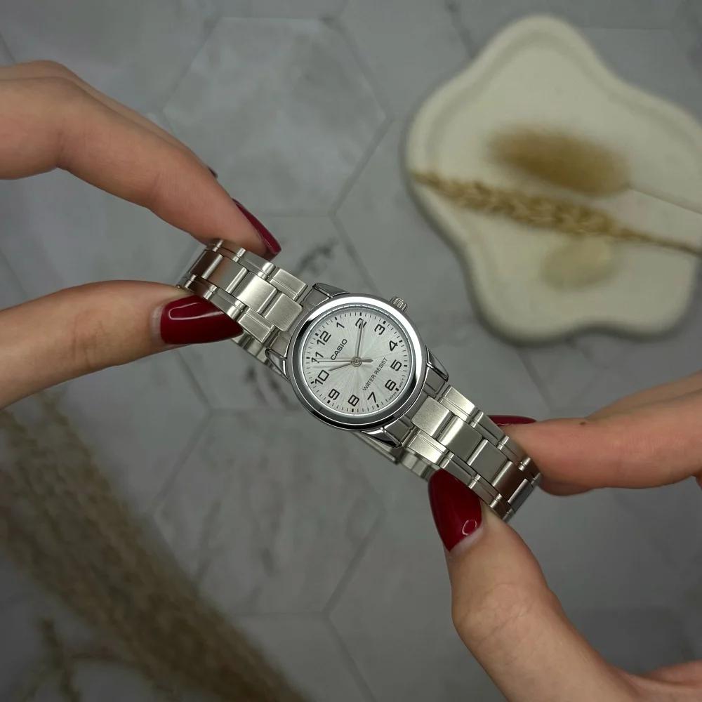 Casio LTP-V001D-7B - 3
