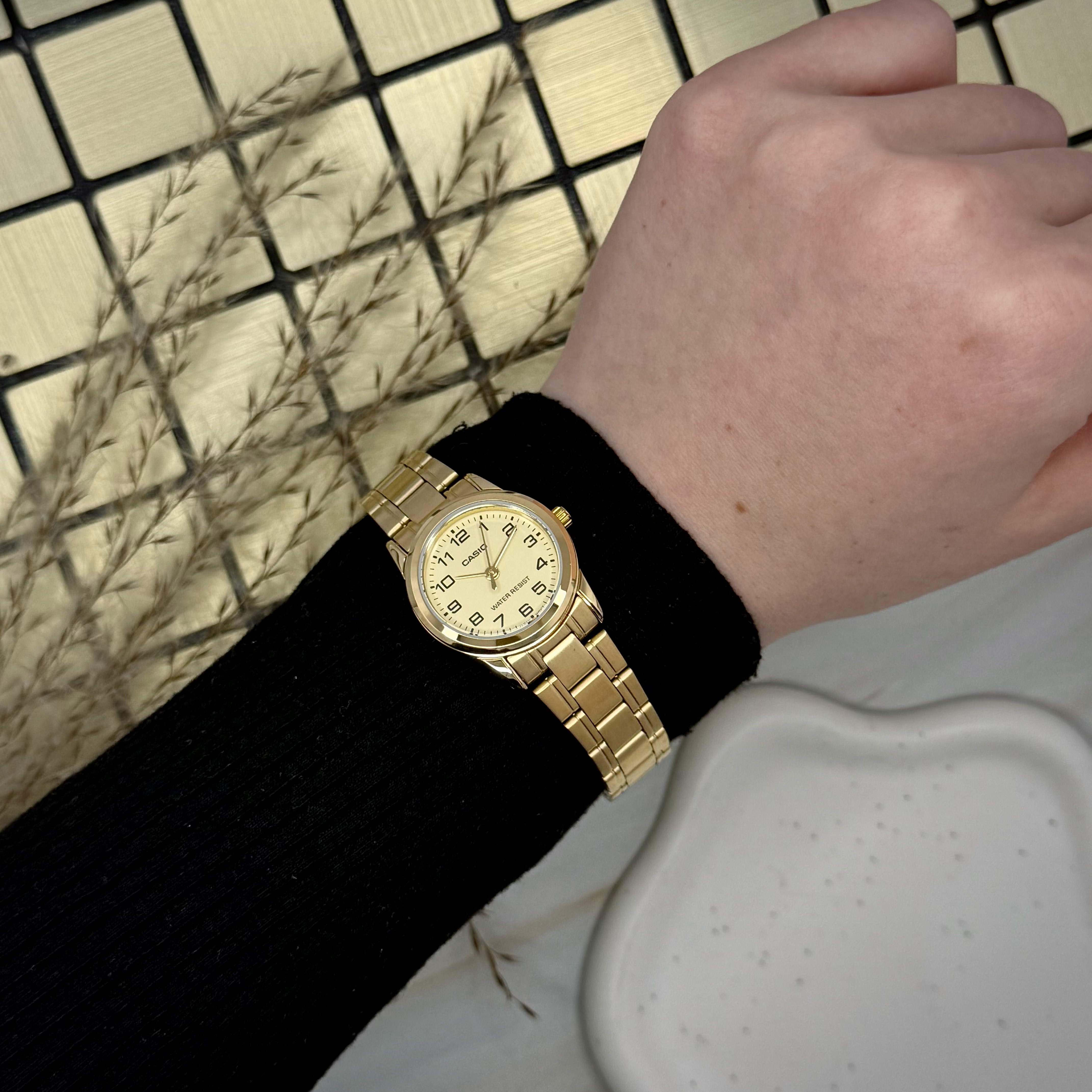 Casio LTP-V001G-9B - 6
