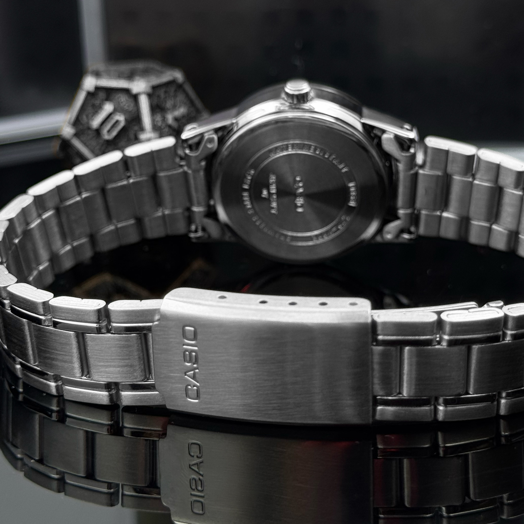 Casio LTP-V002D-1B - 3