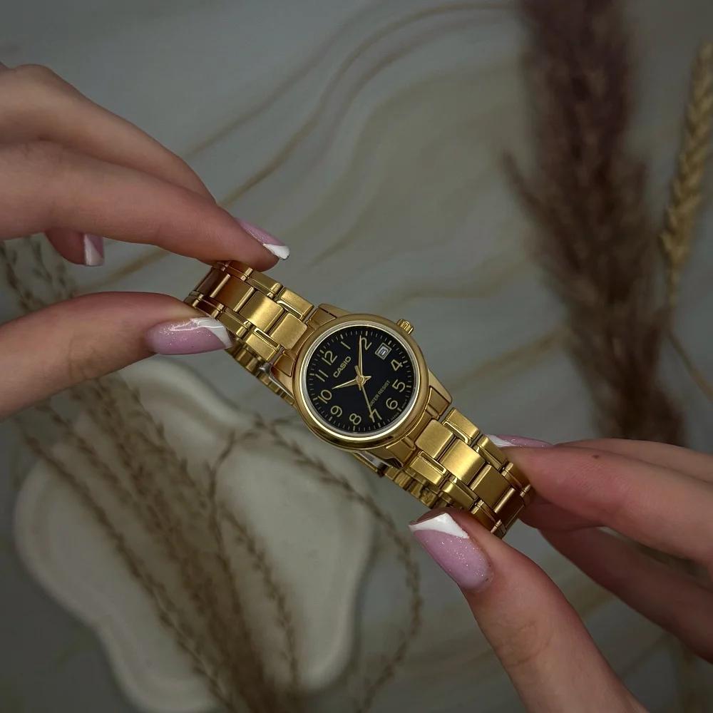 Casio LTP-V002G-1B - 3