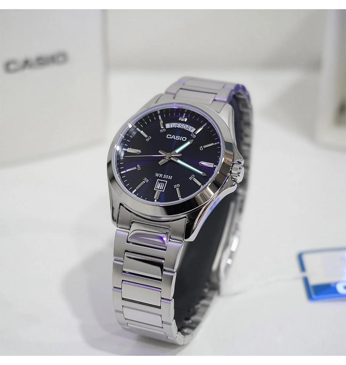Casio MTP-1370D-2A2 - 2