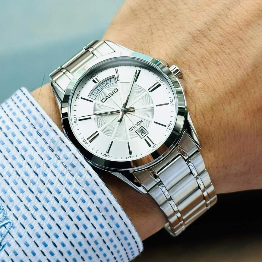 Casio MTP-1381D-7A - 2