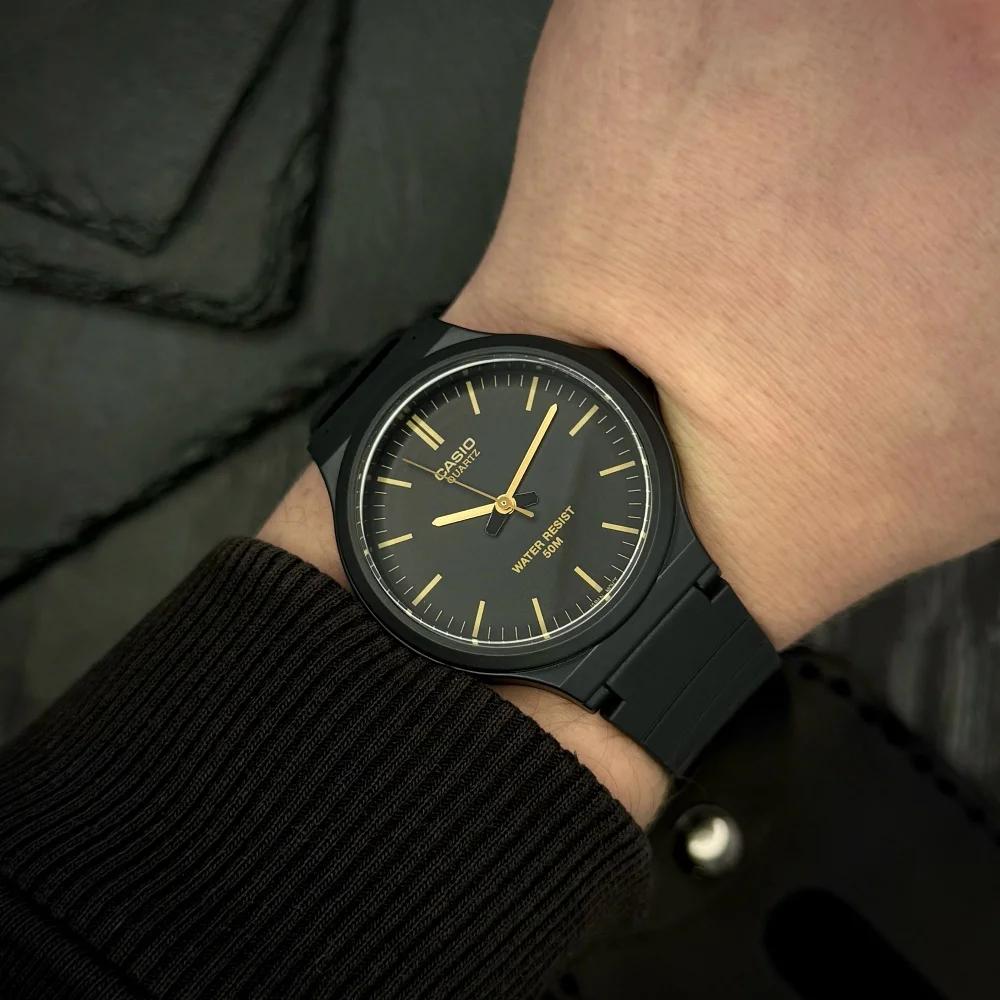 Casio MW-240-1E2 - 2