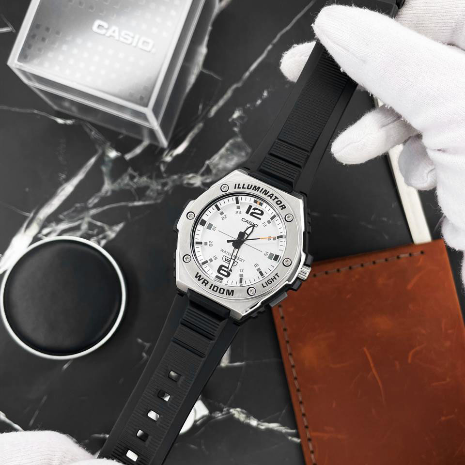 Casio MWA-100H-7A - 3