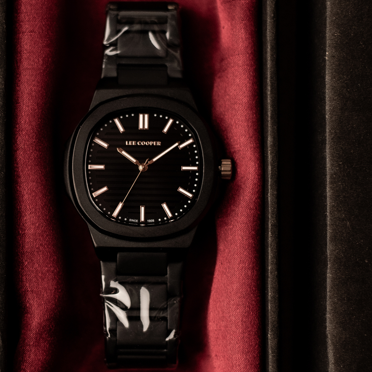 Lee Cooper Brand Black - 4