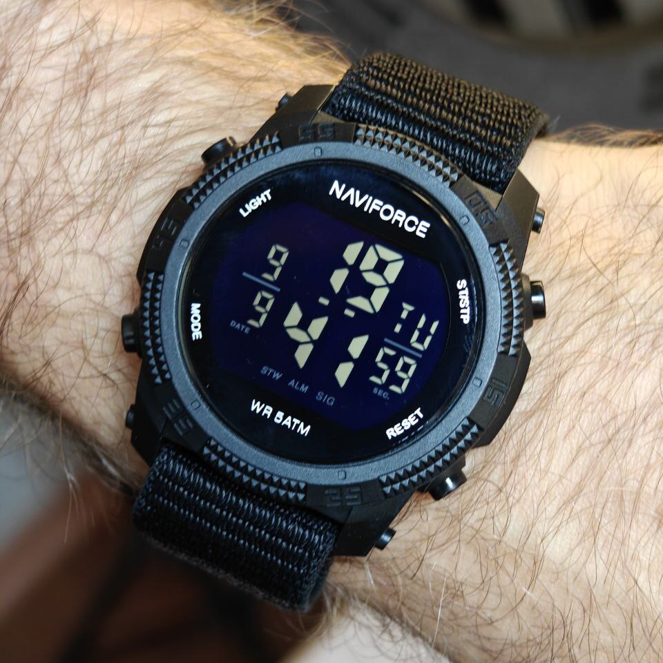 Naviforce Europe Armor Black, 2 ремінці - 7