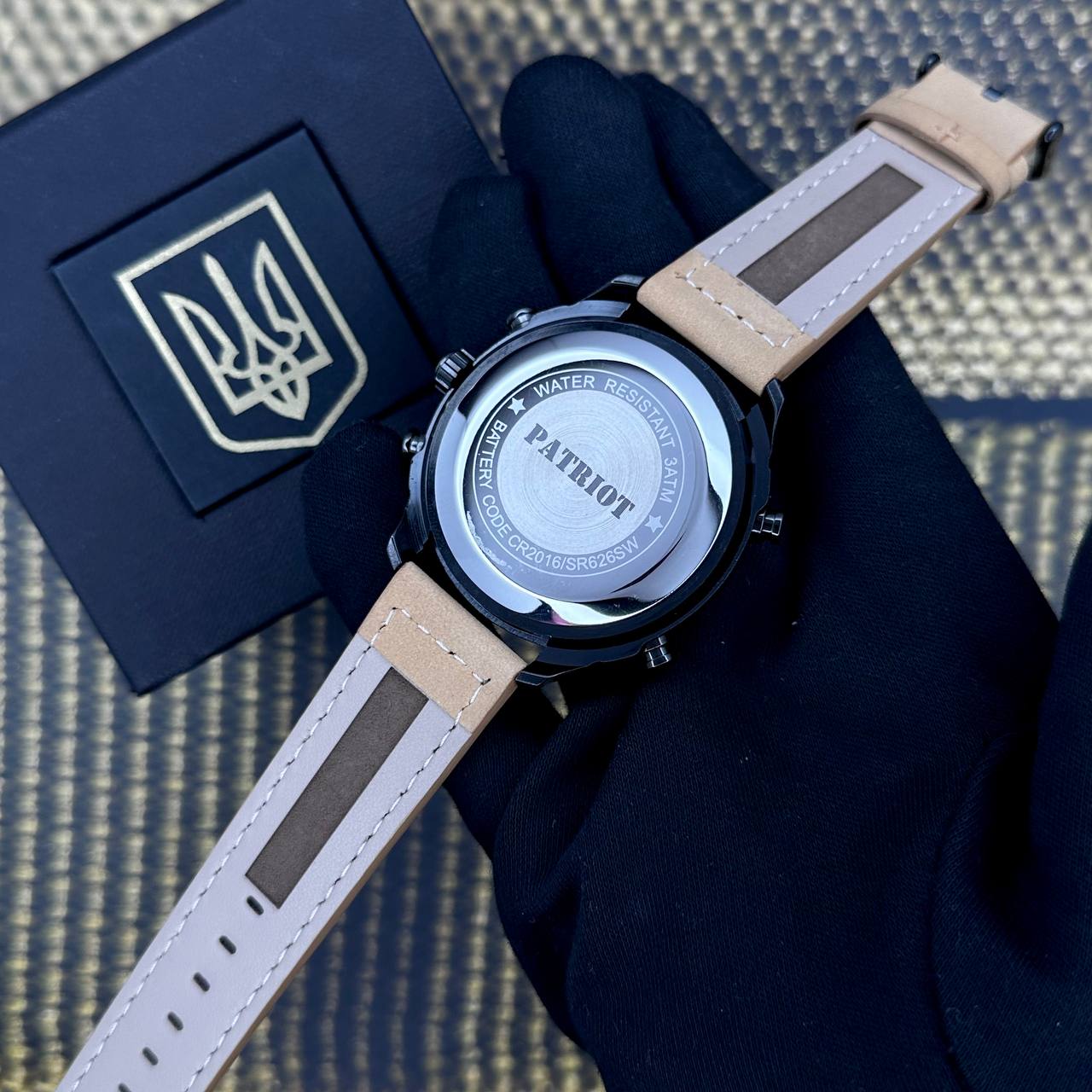 Patriot 017BKLTBN Тризуб злото Black-Light Brown - 5