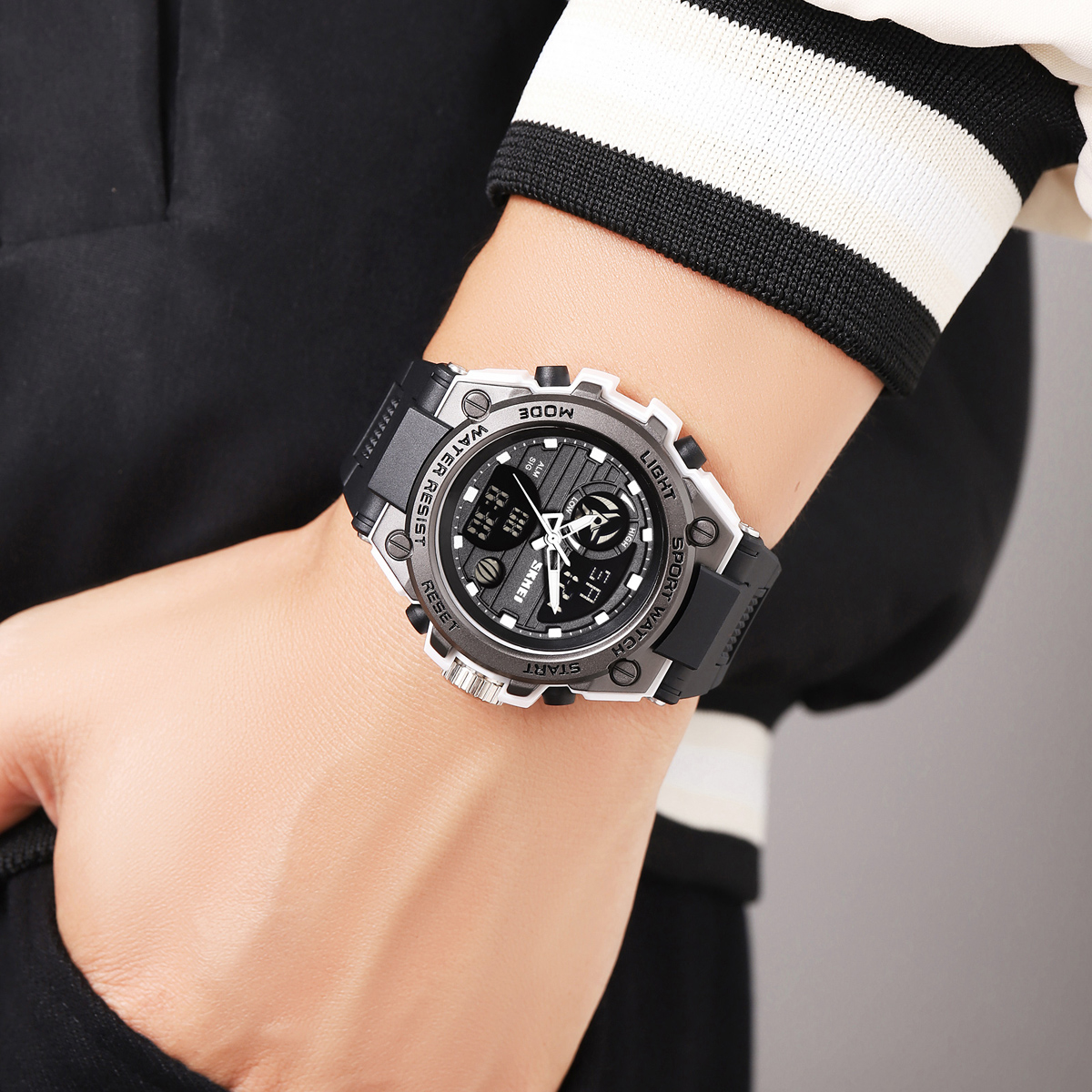 Skmei 2360BKSI Black-Silver - 4