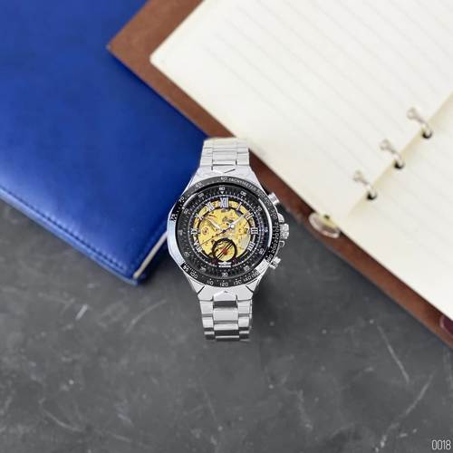 Winner 8067 Silver-Black-Gold Red - 5