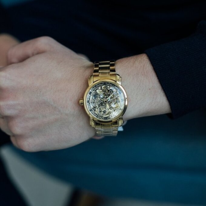 Winner BestSeller New - 6